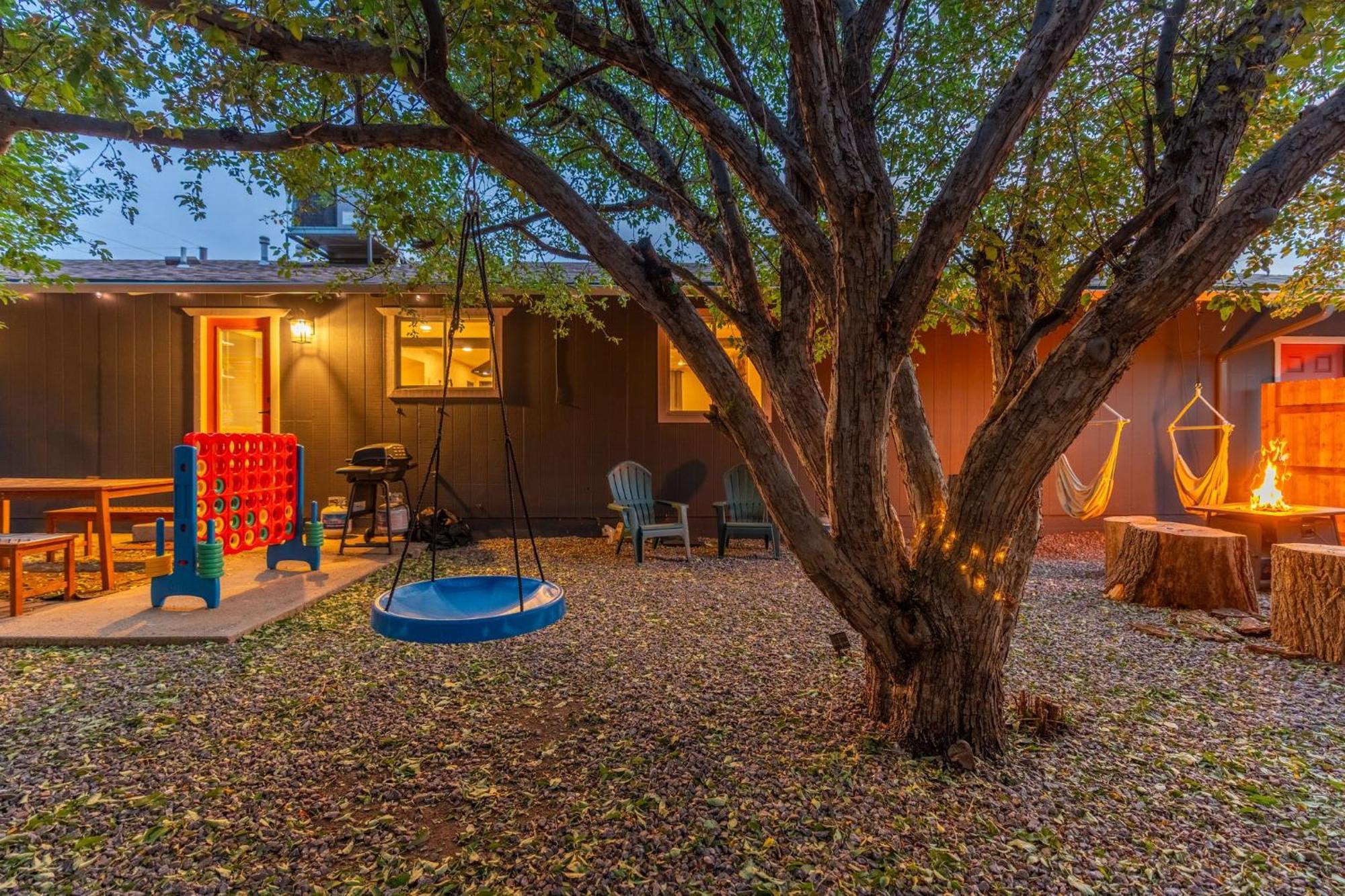 Walk To Gc Train Depot And Route 66, King Beds, Game Room, Bbq, Firepit ويليامز المظهر الخارجي الصورة